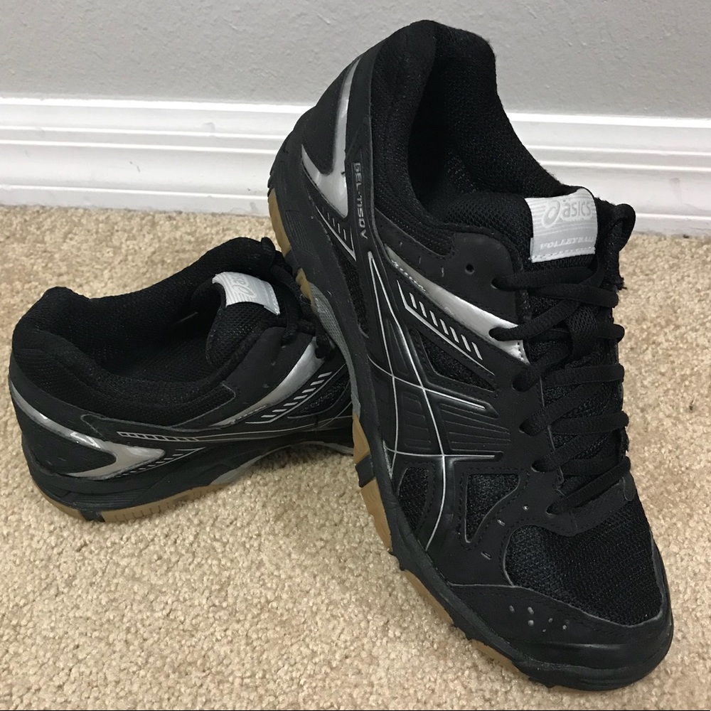 ASICS Volleyball Shoes size 8